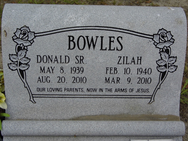 Headstone for Bowles, Zilah
